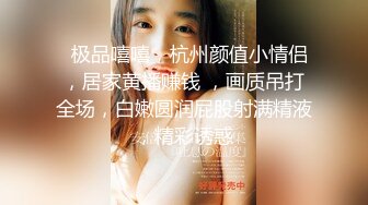 丰满熟女 ♈·桃子冰妈妈·♈：好，同学们来跟我一起练，今天我们主要做的动作有腿部训练，还有提臀的运动，两脚与肩同宽