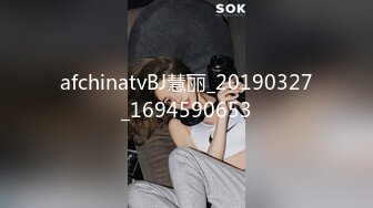 风景旅游区认识的大学兼职导游美女给了1000元带到酒店啪啪,妹子不仅漂亮还很耐操,都快累趴下了