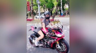   壮哥哥专业直播女上位操黑丝老丰满婆，后入狠狠打桩，视角超棒