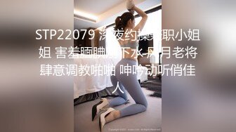 丰满吊钟奶子巨乳姐妹花，露脸双双道具自慰插穴，丰满阴户诱人的很