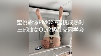 金发碧眼美女撸完再射她嘴巴里面