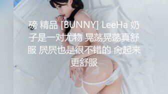 【新片速遞】  ✅大波性感身材美少妇练瑜伽✅被色狼私教袭胸抠逼✅脱光激情啪啪啪